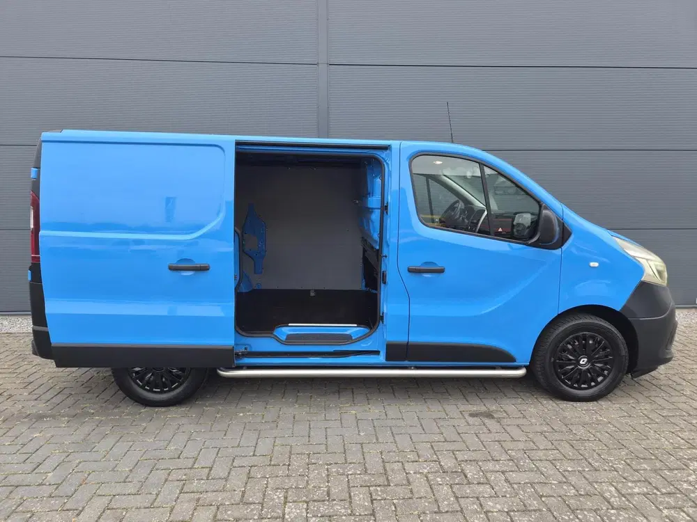 Renault Trafic 2.0 dCi L1H1 Airco Camera Trekh 120PK uit 2020, foto 3