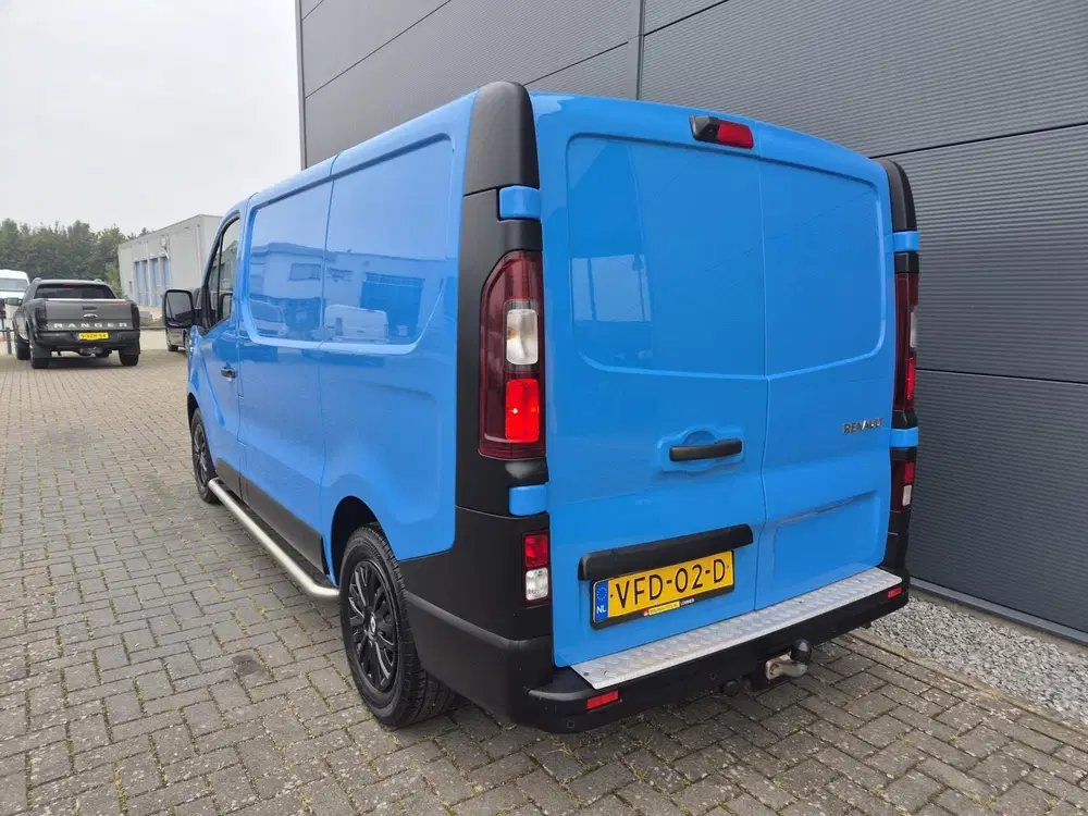 Renault Trafic 2.0 dCi L1H1 Airco Camera Trekh 120PK uit 2020, foto 6