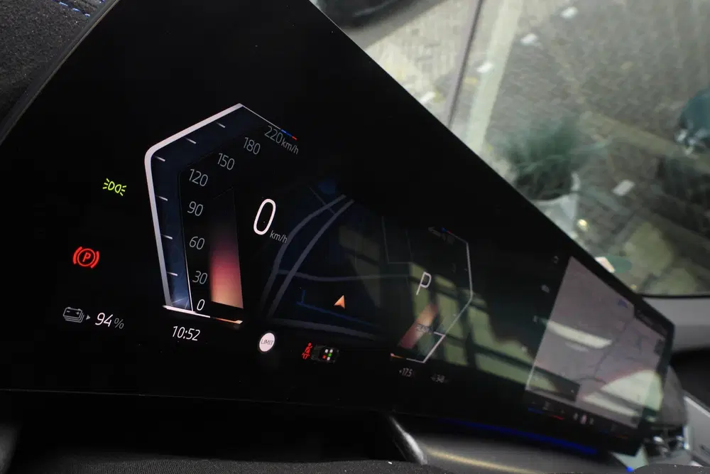 BMW iX2 eDrive20 M Sport uit 2025, foto 7
