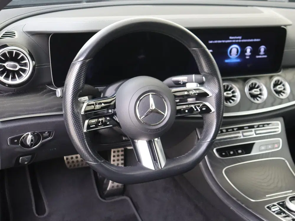 Mercedes-Benz E-Klasse 200 AMG Line Parkeercamera uit 2021, foto 15