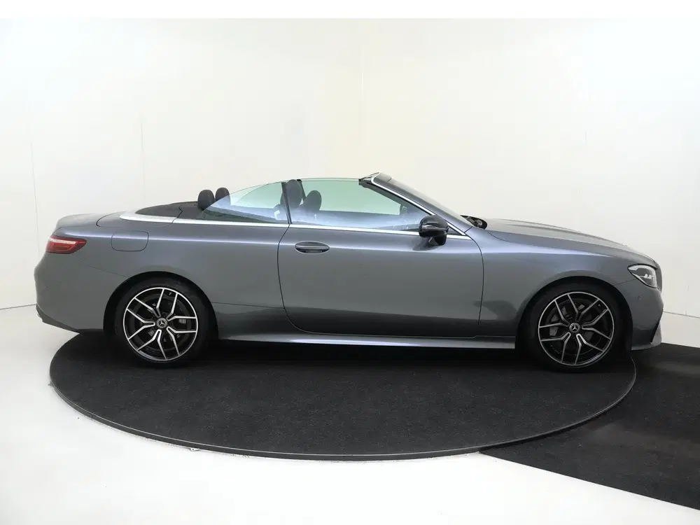 Mercedes-Benz E-Klasse 200 AMG Line Parkeercamera uit 2021, foto 9
