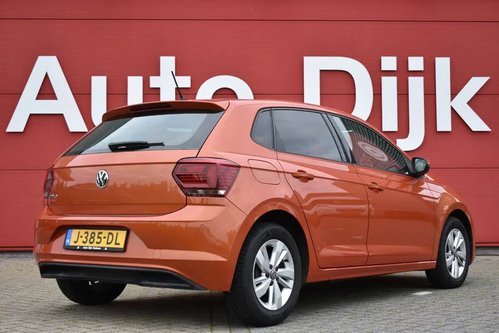 Volkswagen Polo 1.0 TSI Comfortline Business Carplay uit 2019, foto 2