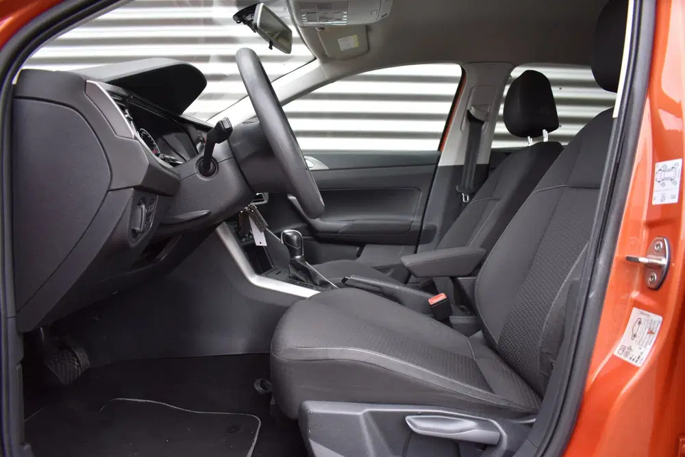 Volkswagen Polo 1.0 TSI Comfortline Business Carplay uit 2019, foto 3