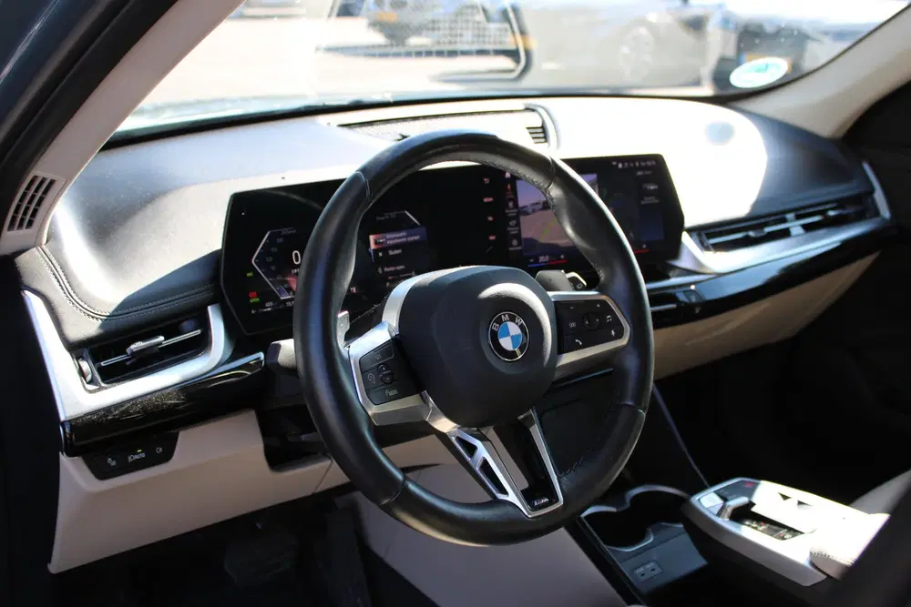 BMW X1 sDrive18i xLine Automaat uit 2022, foto 3