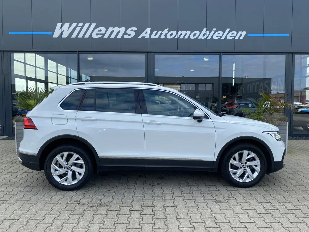 Volkswagen Tiguan 1.4 TSI eHybrid Business+ Trekhaak Wegklap uit 2023, foto 5