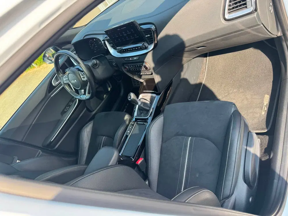 Kia Ceed 1.0 T-GDi GT-Line uit 2024, foto 12