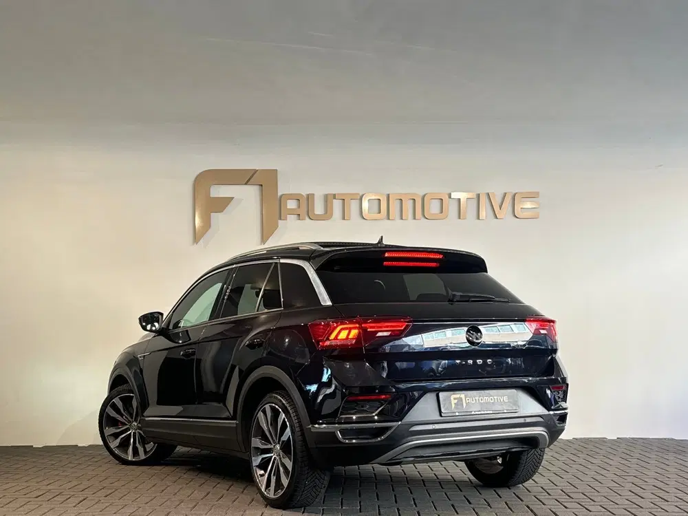 Volkswagen T-Roc 1.5 TSI Sport Pano uit 2020, foto 6