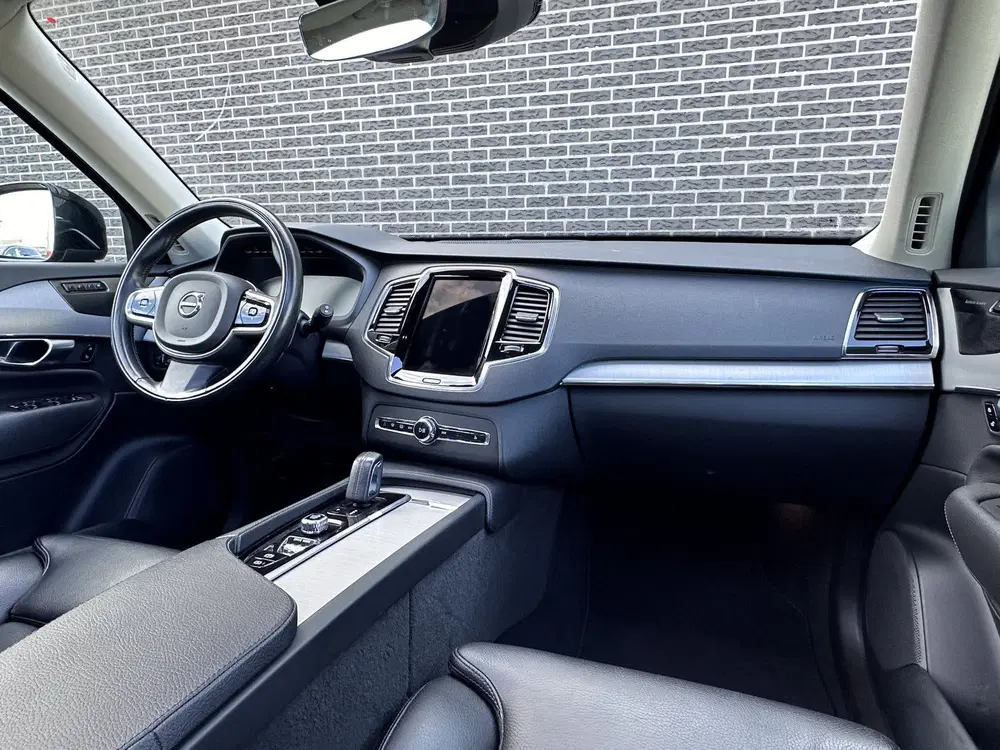 Volvo XC90 2.0 T8 Recharge AWD R-Design uit 2021, foto 8