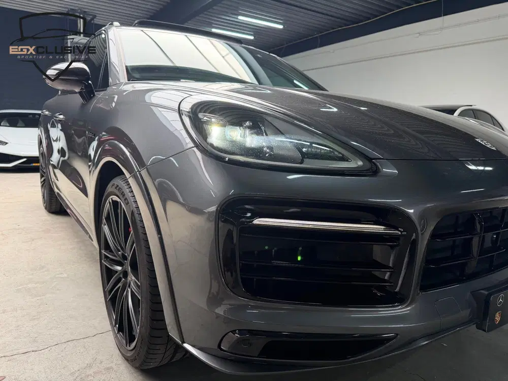 Porsche Cayenne 3.0 E-Hybrid PANO uit 2021, foto 12
