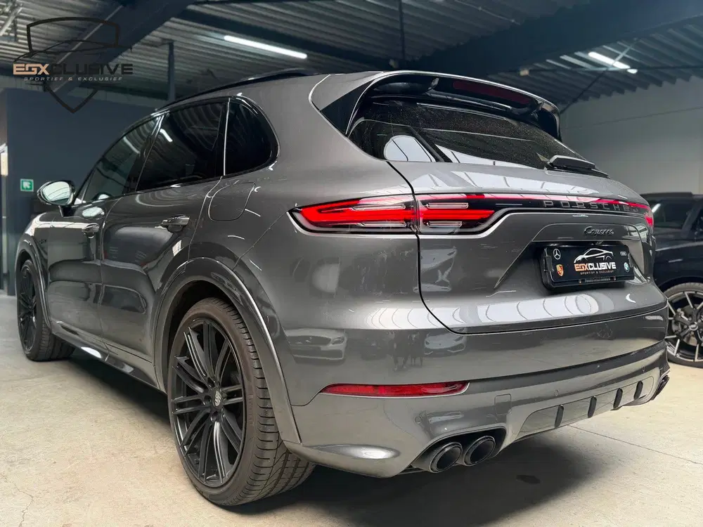 Porsche Cayenne 3.0 E-Hybrid PANO uit 2021, foto 9