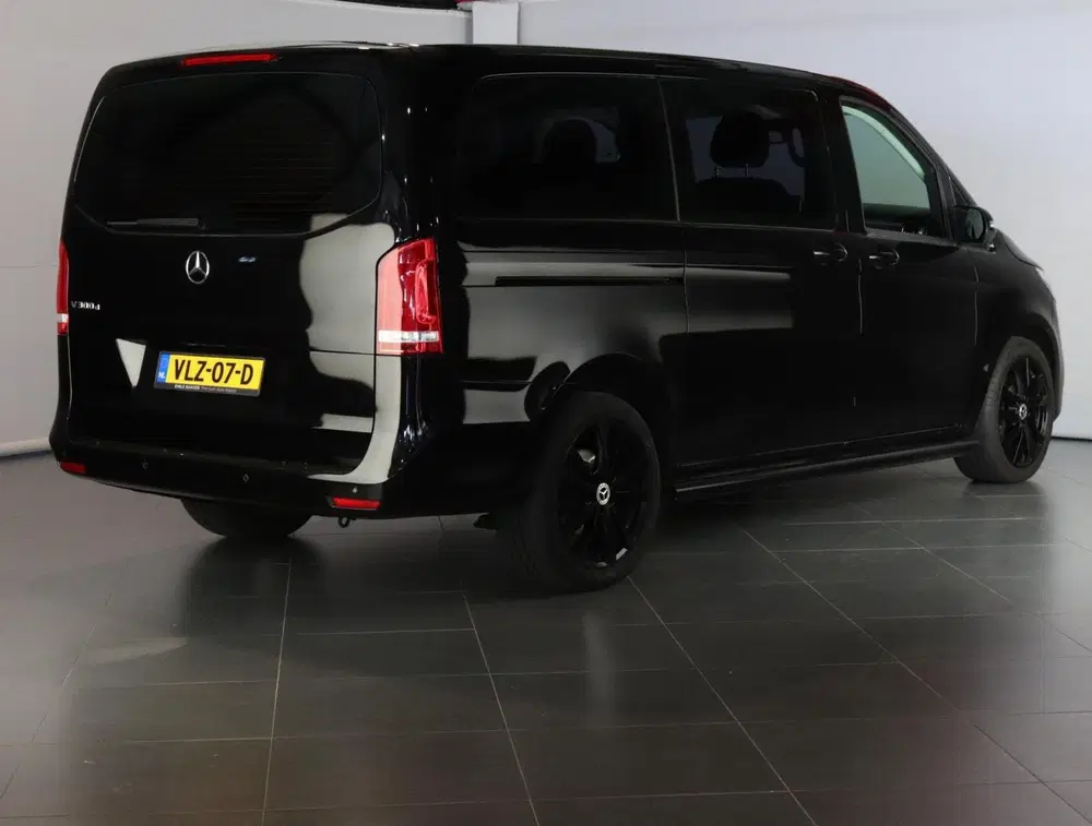 Mercedes-Benz V-Klasse Mercedes V-klasse 300d Lang DC Avantgarde uit 2020, foto 2