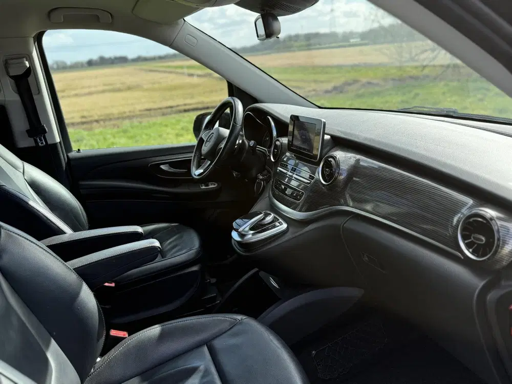 Mercedes-Benz V-Klasse Mercedes V-klasse 300d Lang DC Avantgarde uit 2020, foto 6
