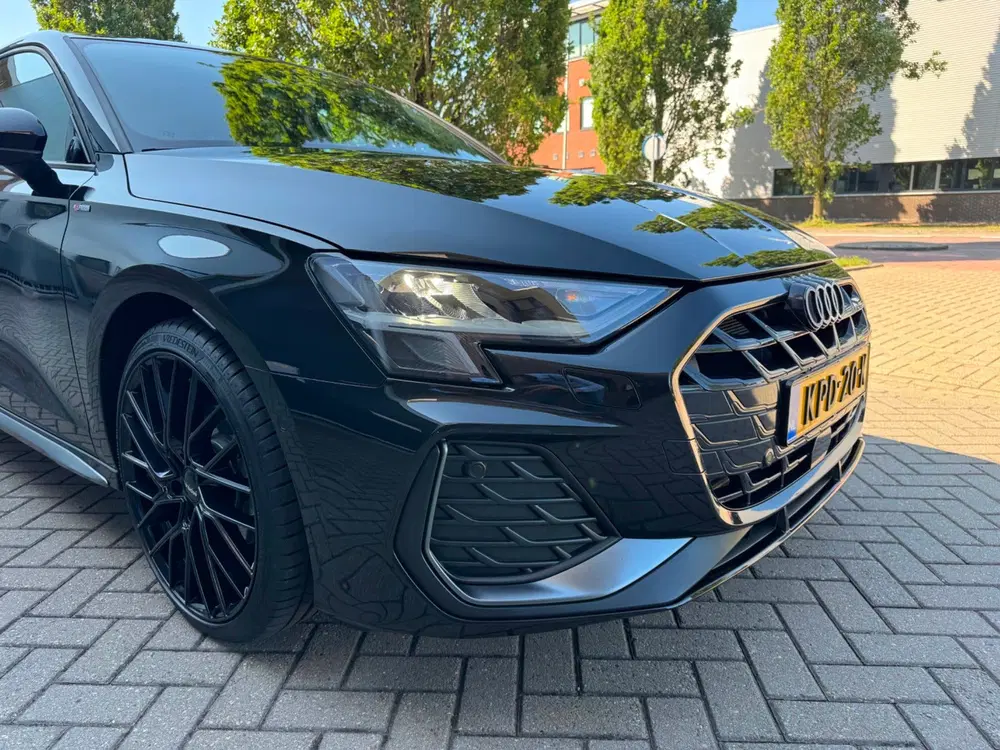 Audi A3 35 TFSI S-LINE edition uit 2025, foto 3