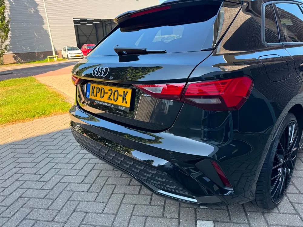 Audi A3 35 TFSI S-LINE edition uit 2025, foto 4
