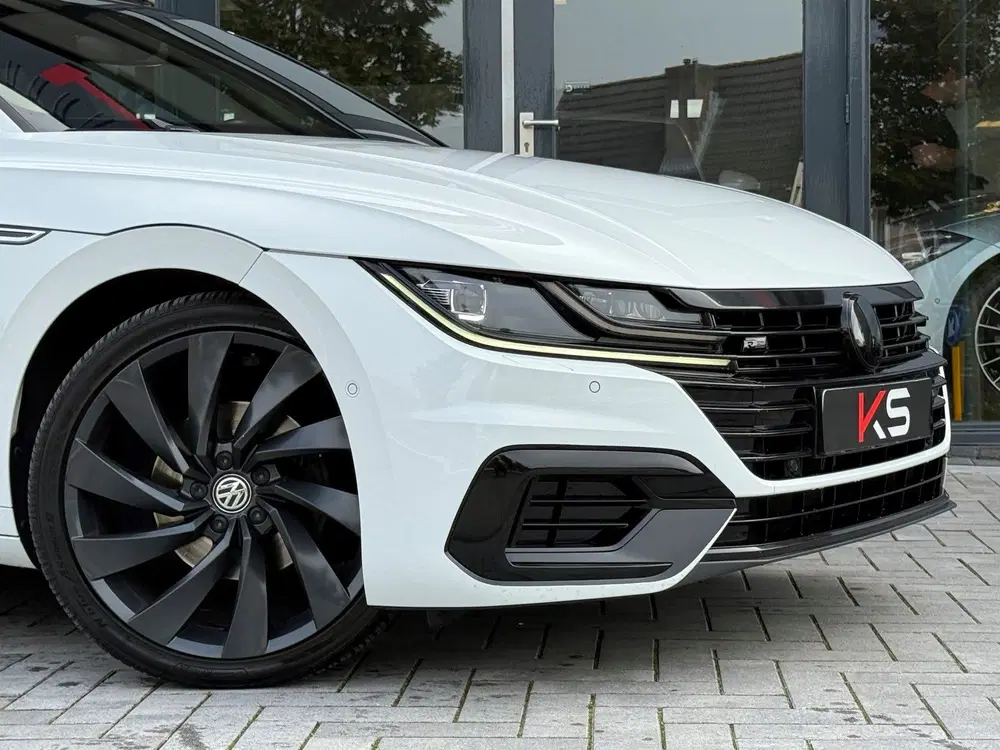 Volkswagen Arteon 2.0 TSI R Line Virtual Pano Keyless Camera uit 2020, foto 7