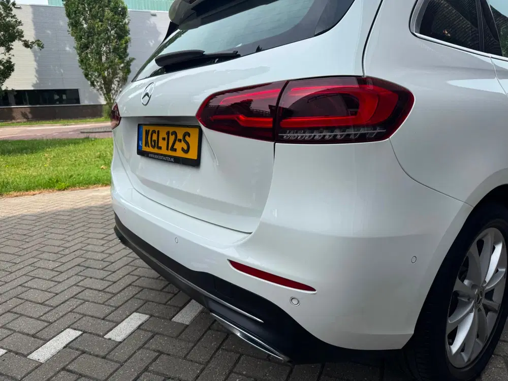 Mercedes-Benz B-Klasse 220 4MATIC 4WD Premium uit 2019, foto 4