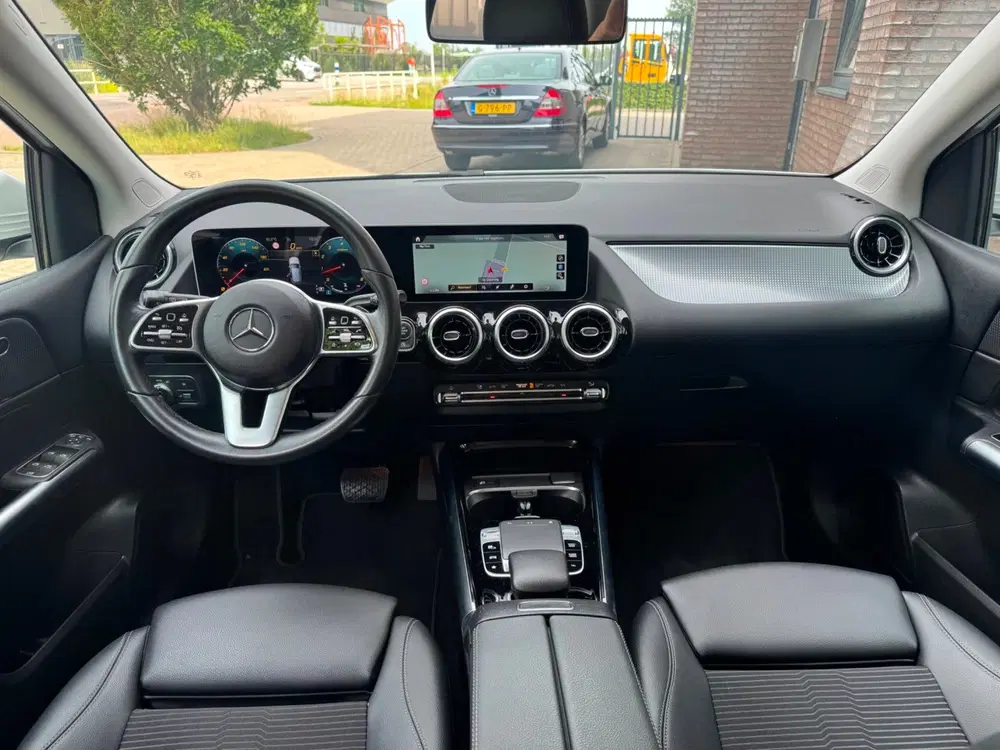 Mercedes-Benz B-Klasse 220 4MATIC 4WD Premium uit 2019, foto 6