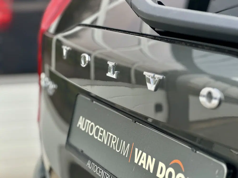 Volvo XC90 2.0 T8 uit 2020, foto 13