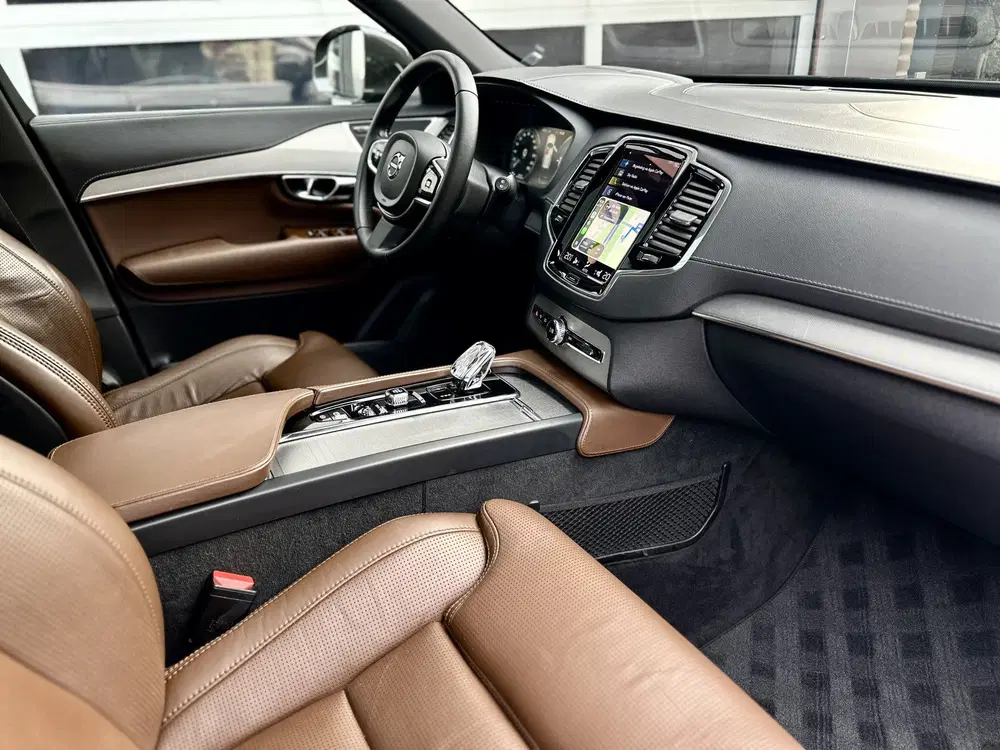 Volvo XC90 2.0 T8 uit 2020, foto 5