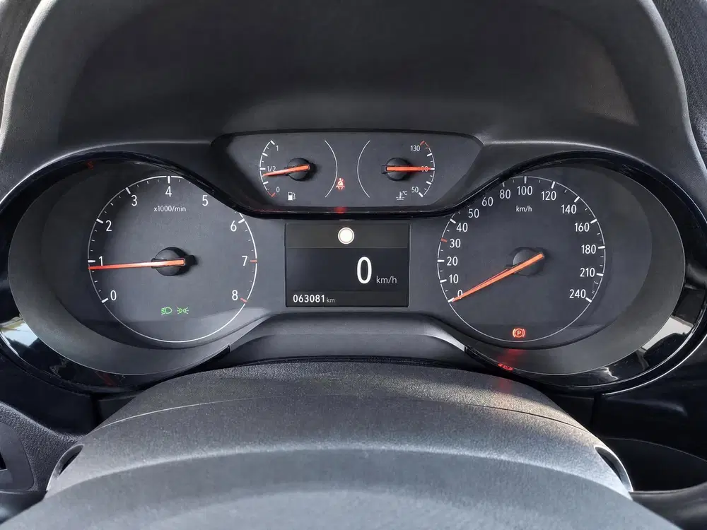 Opel Corsa 1.2 Edition uit 2021, foto 6