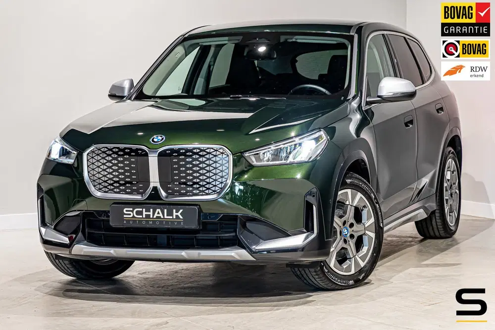 BMW iX1 eDrive30 X-Line uit 2024