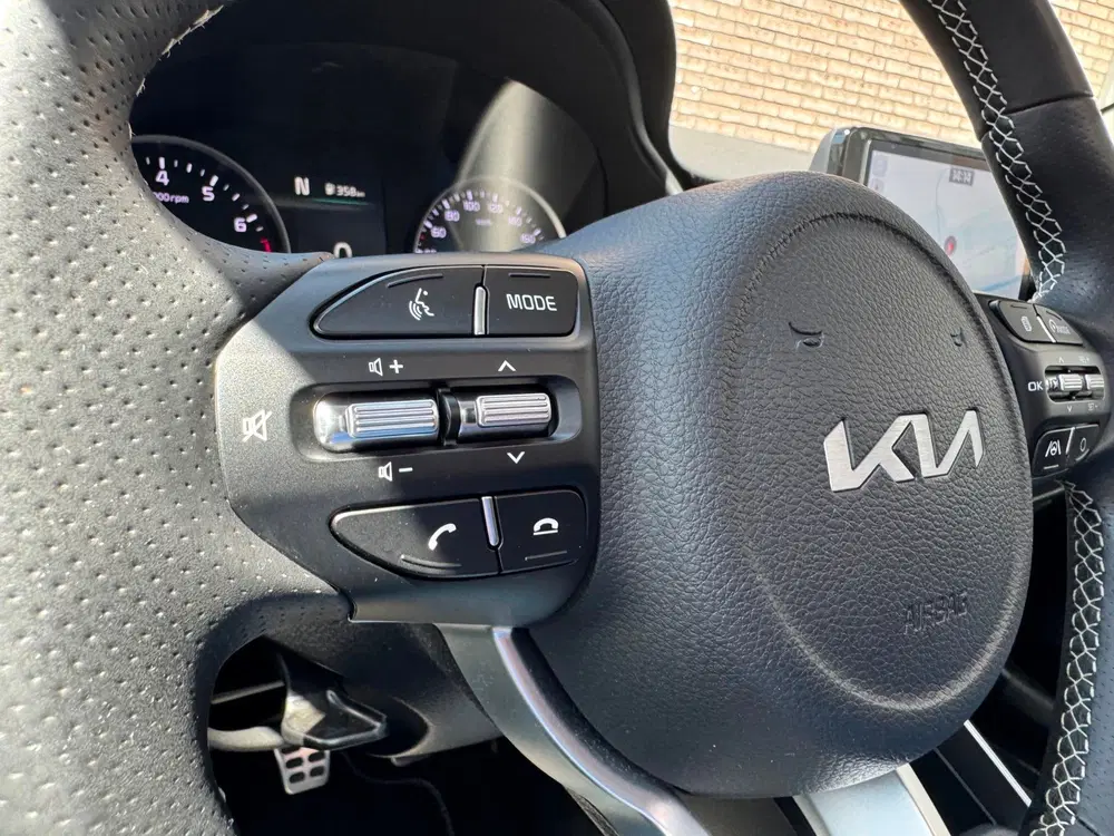 Kia Stonic 1.0 T-GDi MHEV GT-PlusLine 120PK uit 2022, foto 13