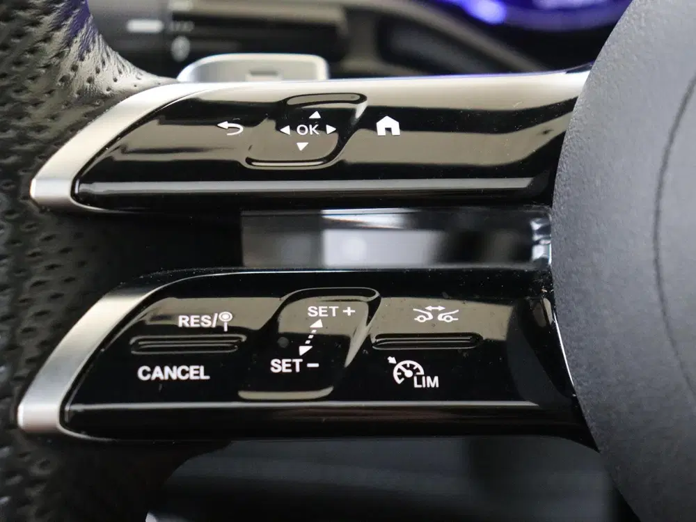 Mercedes-Benz EQE 350+ Launch Edition AMG Line 91 kWh uit 2022, foto 12