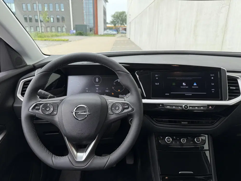 Opel Grandland 1.2 Hybrid GS-line uit 2024, foto 13