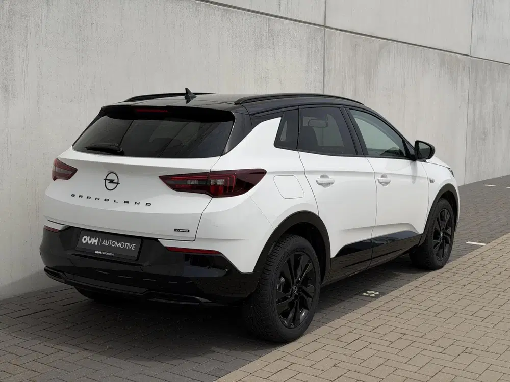 Opel Grandland 1.2 Hybrid GS-line uit 2024, foto 5