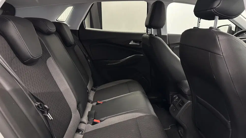 Opel Grandland 1.2 Turbo Business Elegance TREKHAAK NAVI uit 2021, foto 14