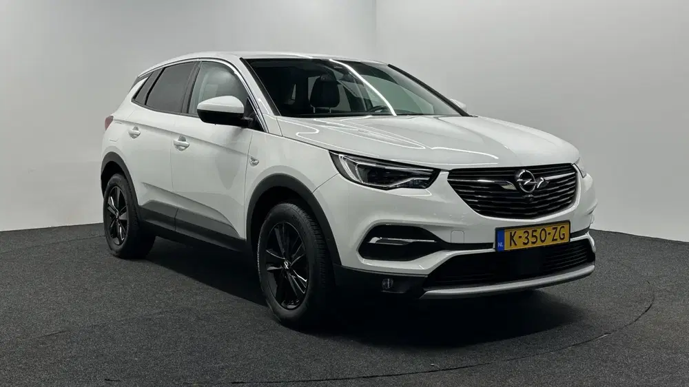 Opel Grandland 1.2 Turbo Business Elegance TREKHAAK NAVI uit 2021, foto 3