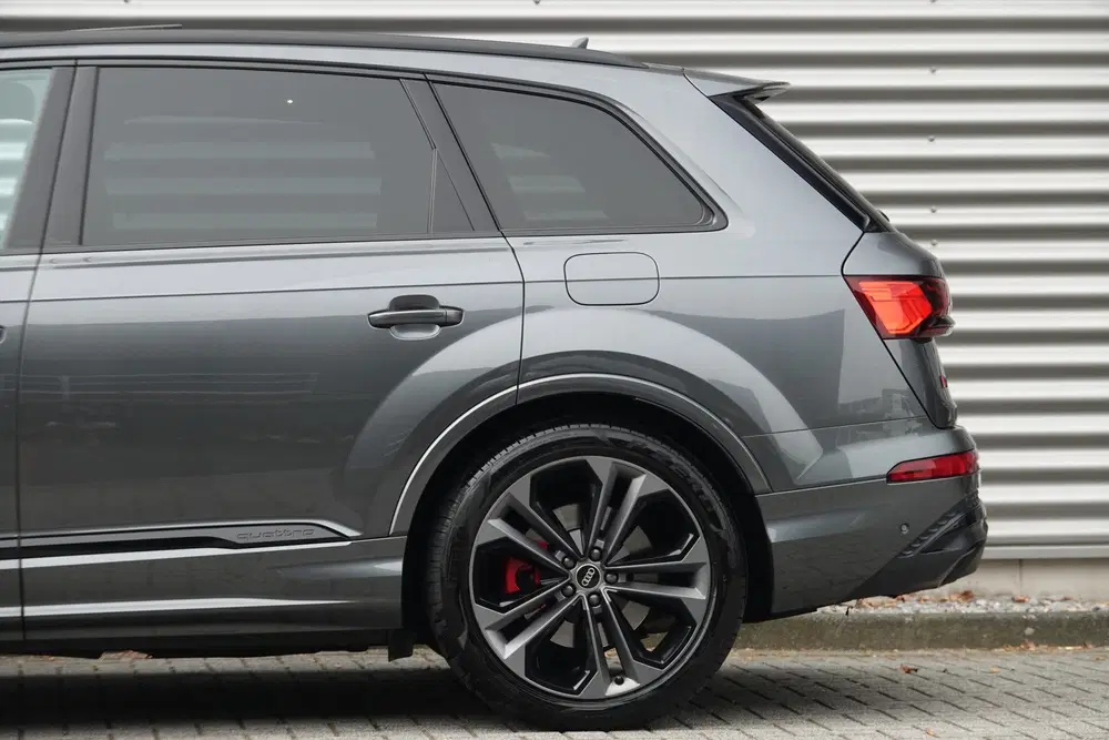 Audi Q7 60 TFSI e quattro Pro Line S Competition uit 2024, foto 9