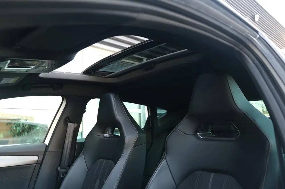 Cupra Leon 1.4 e-Hybrid VZ 245PK Pano Led Cam Navi Vi uit 2022, foto 15