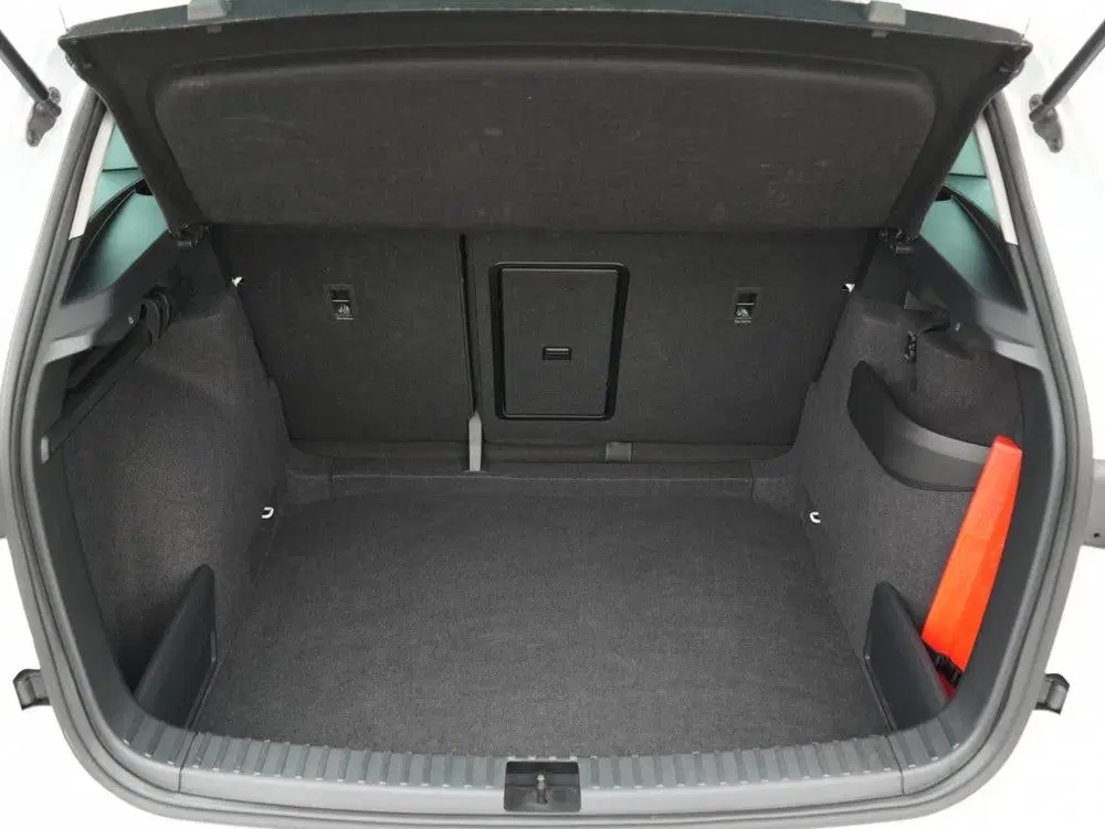 Skoda Karoq 1.5 TSI ACT Business Edition uit 2025, foto 15