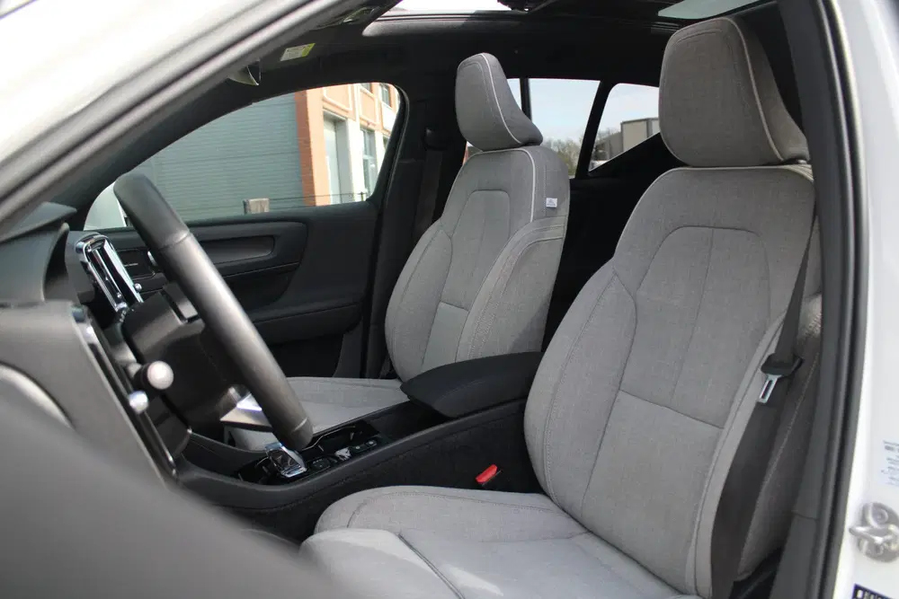 Volvo XC40 1.5 T5 Plug-in hybrid Ultimate Bright uit 2022, foto 10