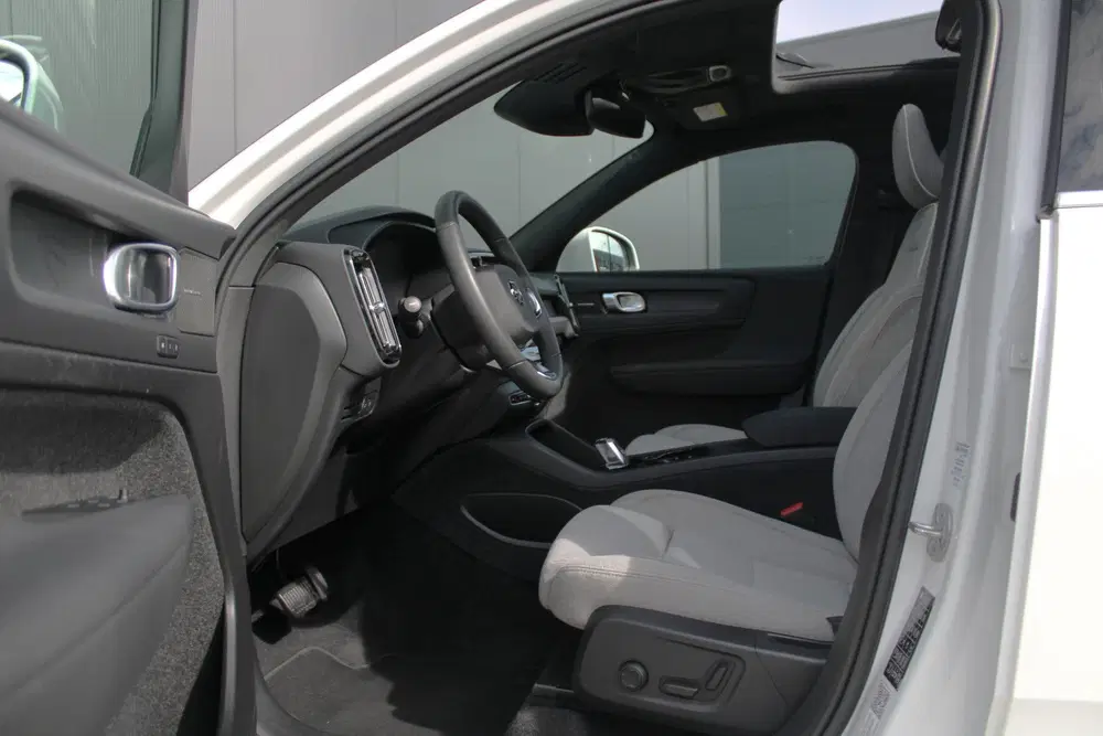 Volvo XC40 1.5 T5 Plug-in hybrid Ultimate Bright uit 2022, foto 11