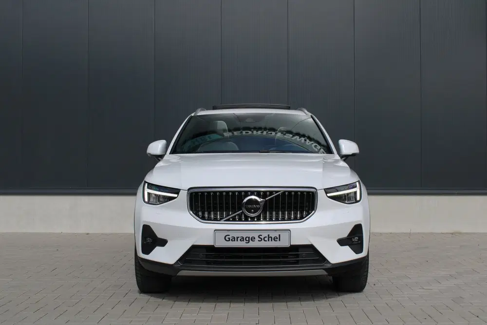Volvo XC40 1.5 T5 Plug-in hybrid Ultimate Bright uit 2022, foto 3
