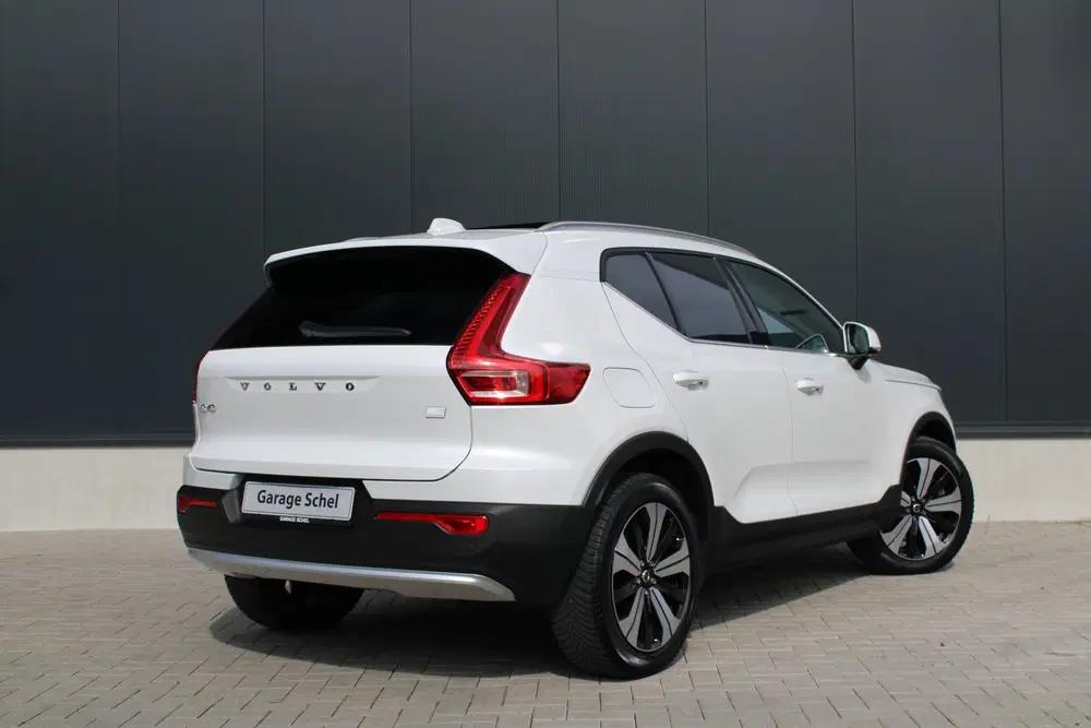 Volvo XC40 1.5 T5 Plug-in hybrid Ultimate Bright uit 2022, foto 6