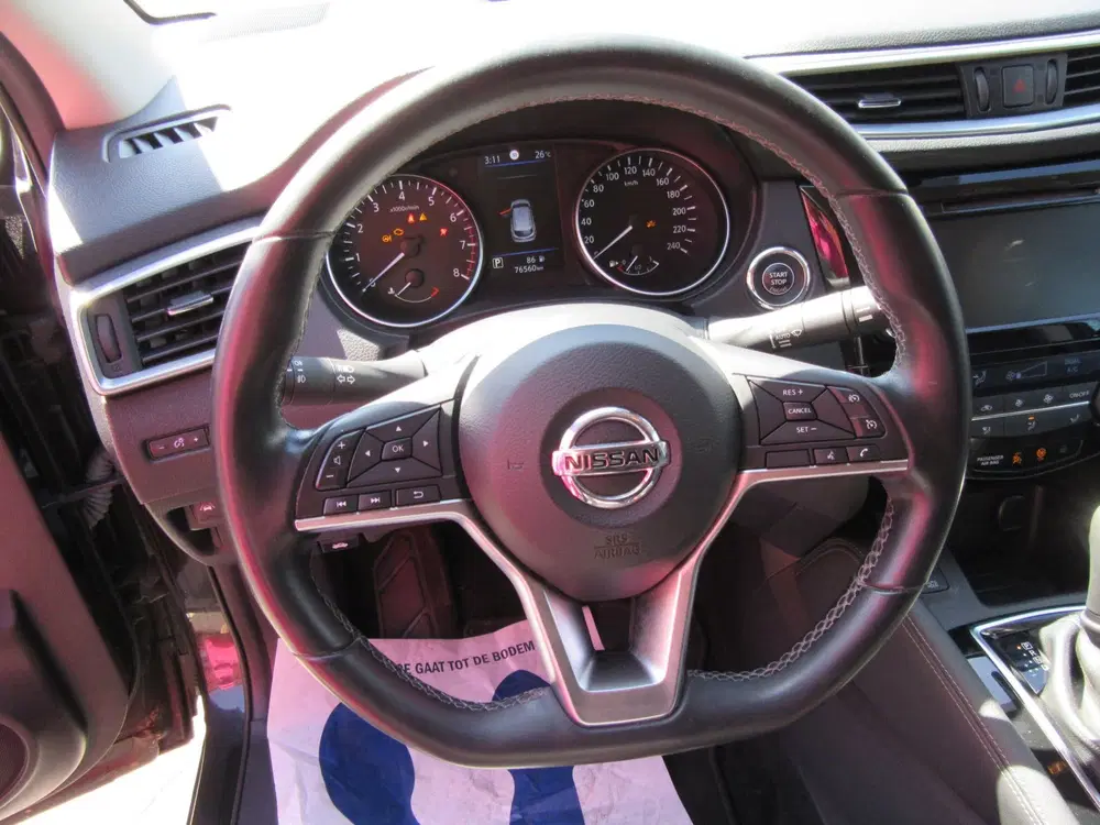 Nissan Qashqai 1.3 DIG-T Premium Edition met trekhaak uit 2021, foto 14