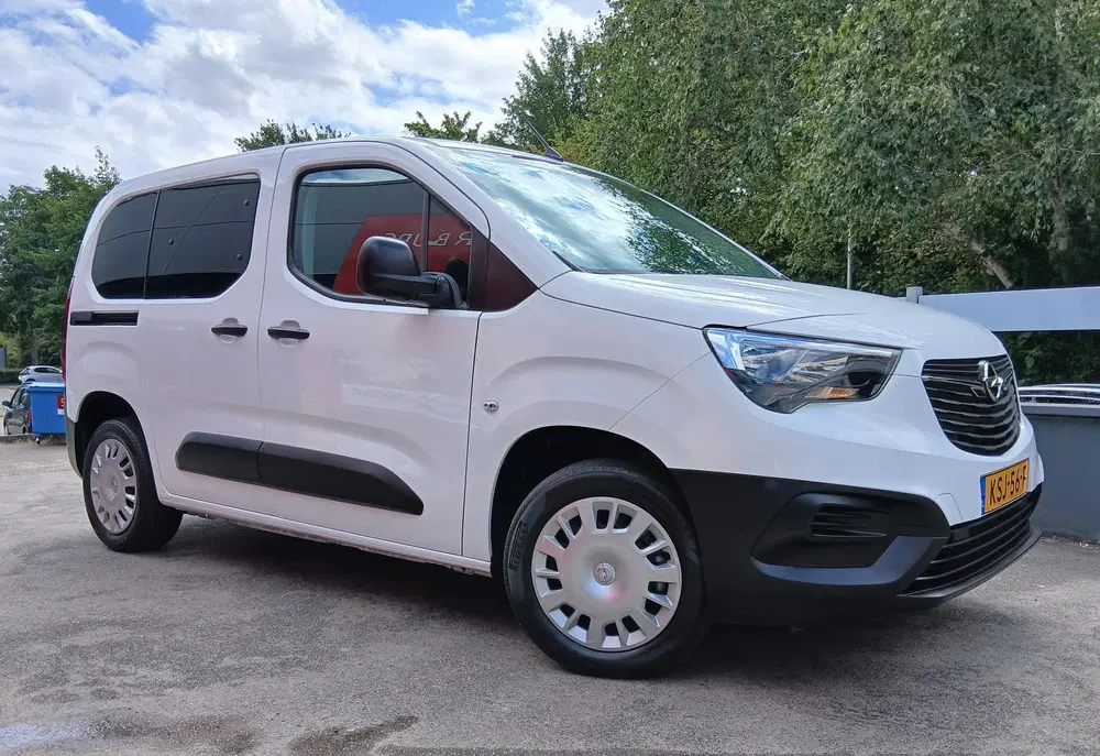 Opel Combo Life L1H1 Edition 50 kWh Camera uit 2022, foto 10