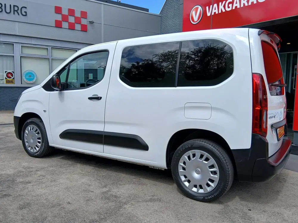 Opel Combo Life L1H1 Edition 50 kWh Camera uit 2022, foto 4