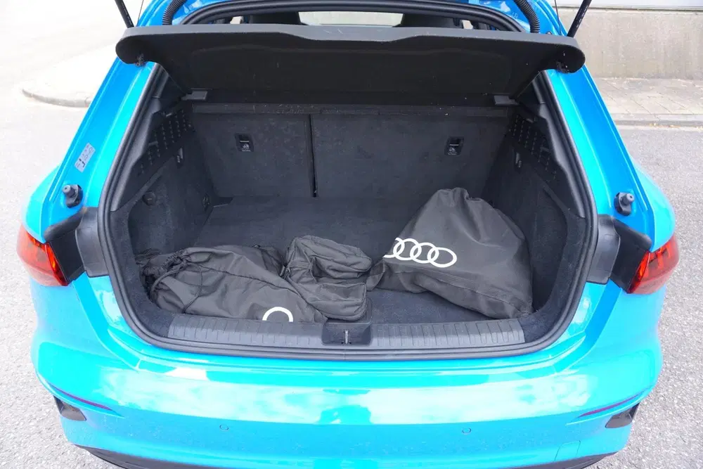 Audi A3 45 TFSIe 245pk PHEV S Edition Competition uit 2023, foto 15