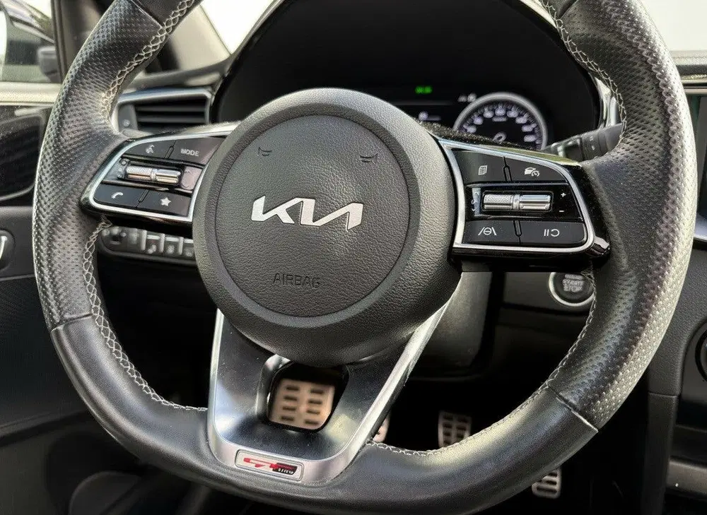 Kia Ceed 1.0 T-GDi GT-Line uit 2023, foto 11