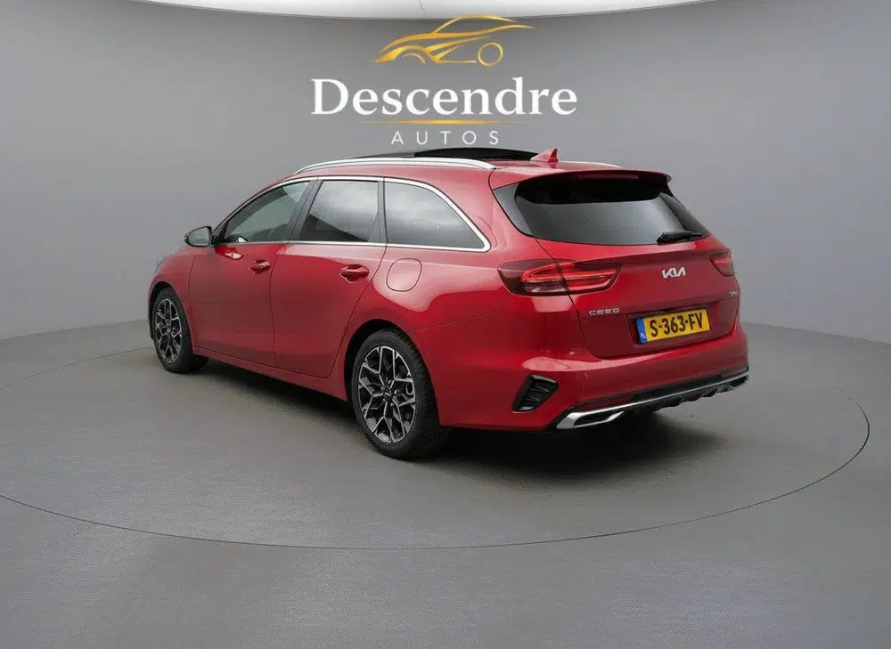 Kia Ceed 1.0 T-GDi GT-Line uit 2023, foto 3
