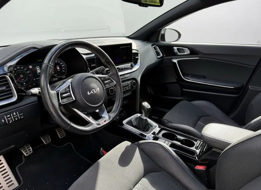Kia Ceed 1.0 T-GDi GT-Line uit 2023, foto 9