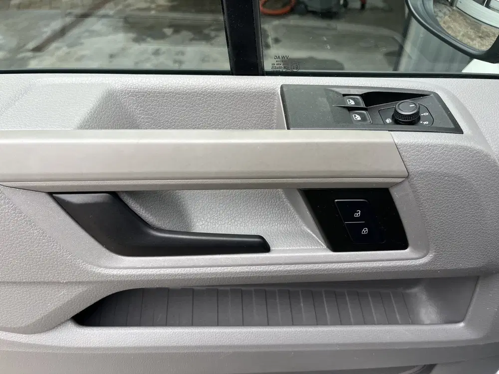 Volkswagen Crafter 2.0 TDI L3H3 4Motion 140pk Bpm vrij Werkp uit 2020, foto 10