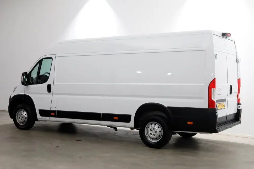 Citroën Jumper 2.2 BlueHDi 165pk L4H2 Airco uit 2024, foto 10