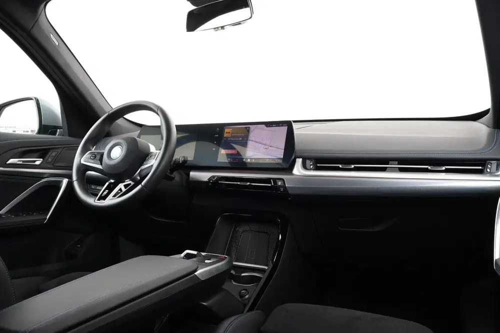 BMW iX1 eDrive20 67 kWh M Sport Edition uit 2025, foto 10