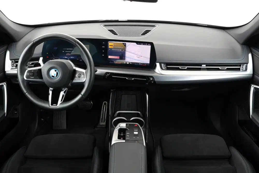 BMW iX1 eDrive20 67 kWh M Sport Edition uit 2025, foto 12