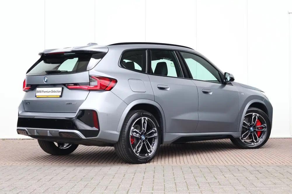 BMW iX1 eDrive20 67 kWh M Sport Edition uit 2025, foto 7